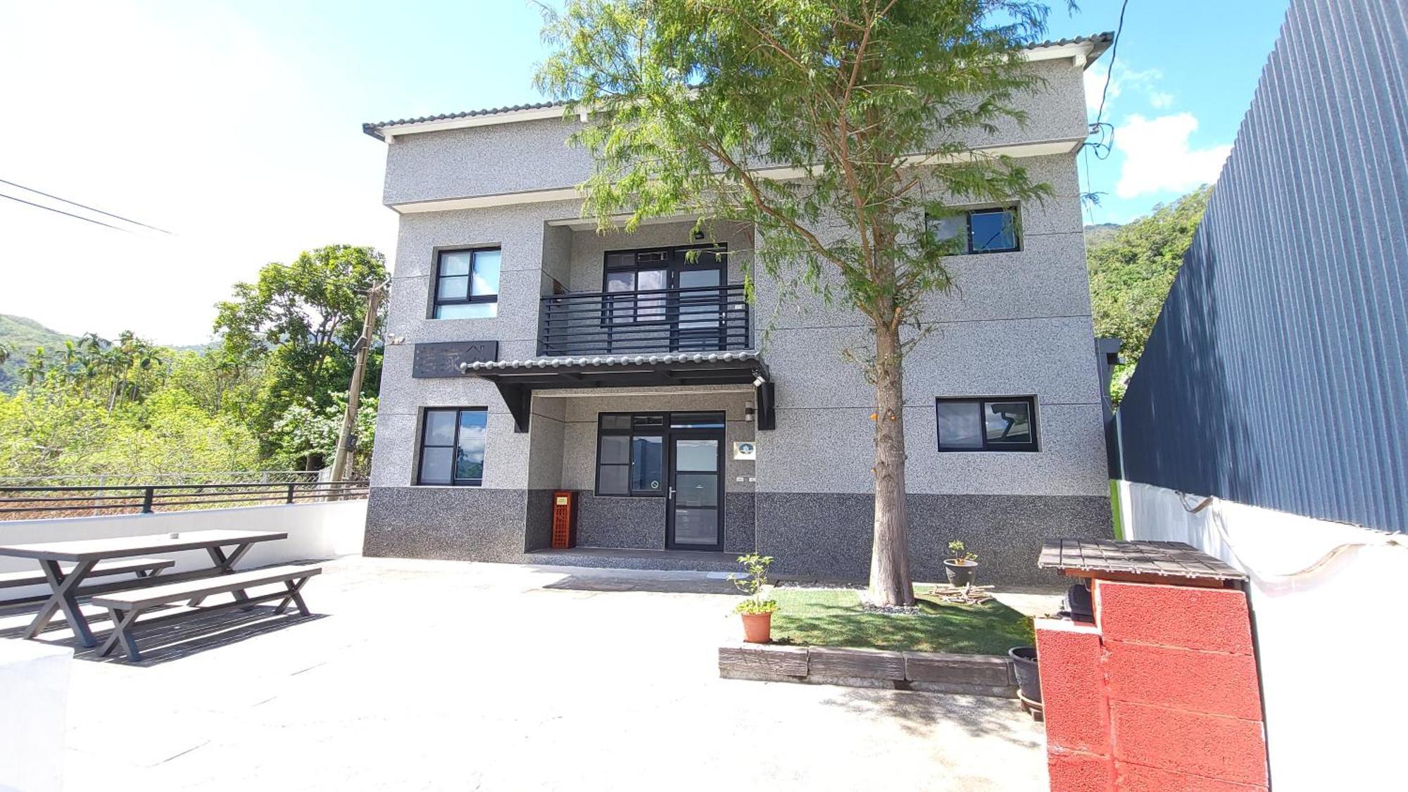 Homelike B&B Guanshan Bagian luar foto